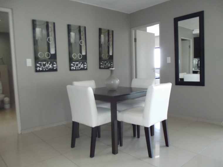 2 Bedroom Property for Sale in Bloubergrant Western Cape